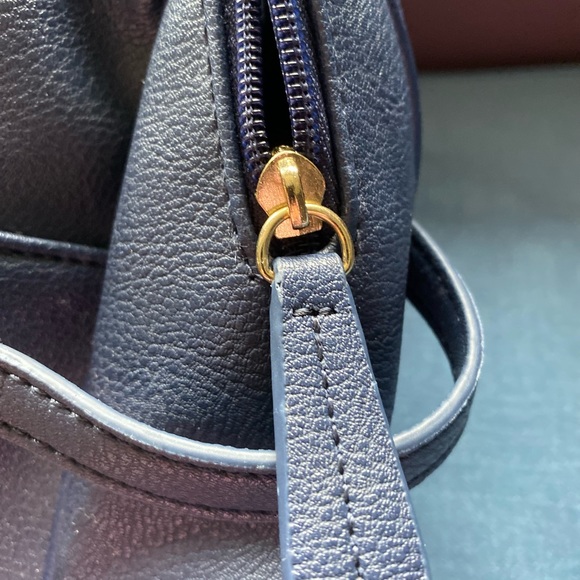 Tommy Hilfiger Navy blue colour satchel bag - Picture 7 of 15